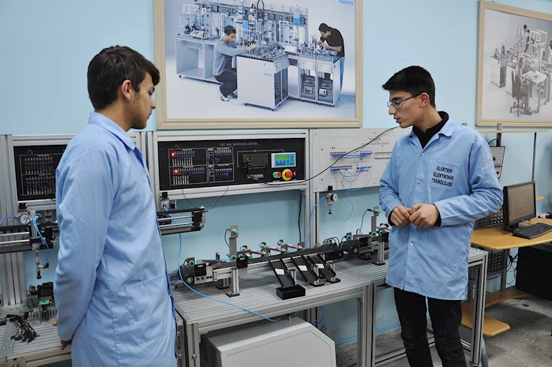 BESO Başkanı Çiftçi: Nitelikli eleman sorunu esnafı küçülmeye zorluyor