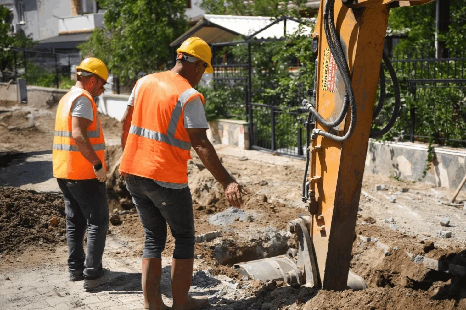 Balıkesir Burhaniye’de kanalizasyon sorunu tarihe karıştı
