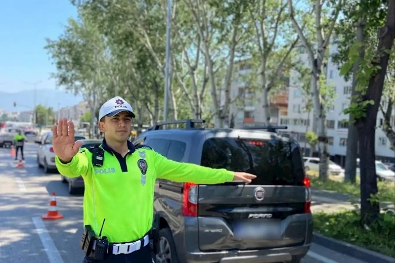 Amasya’da drift yapan sürücüye 46 bin lira ceza