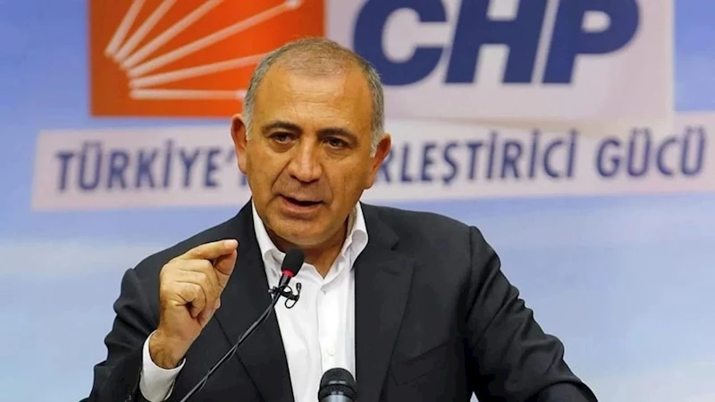 CHP İstanbul İl Kongresi iptal edildi: Özgür Çelik ve yönetimi görevden alındı, yerine geçici kurul atandı 