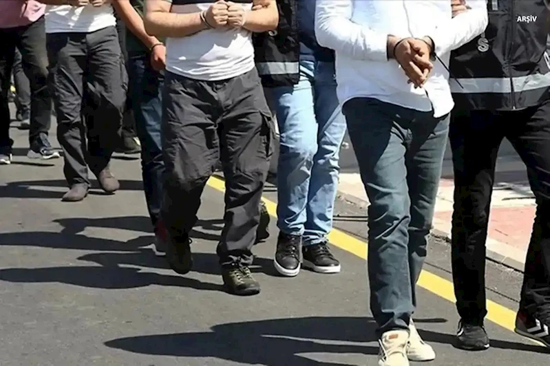 FETÖ operasyonlarında 16 şüpheli tutuklandı