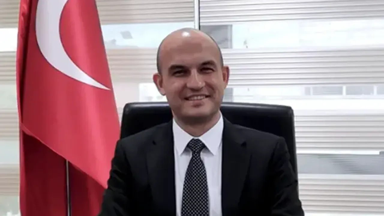 Ecz. Cem Abbasoğlu: Var gücümüzle çalışacağımız bir dönem olacak