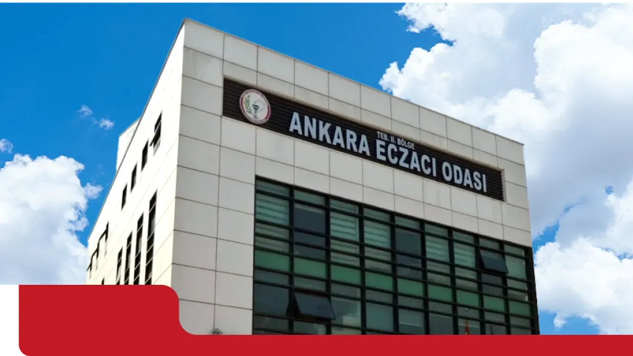 Ecz. Cem Abbasoğlu: Var gücümüzle çalışacağımıza bir dönem olacak