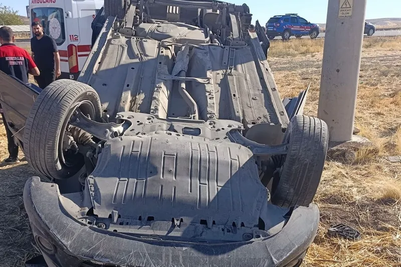  Kurtalan-Batman kara yolunda kaza: 3 kişi yaralandı