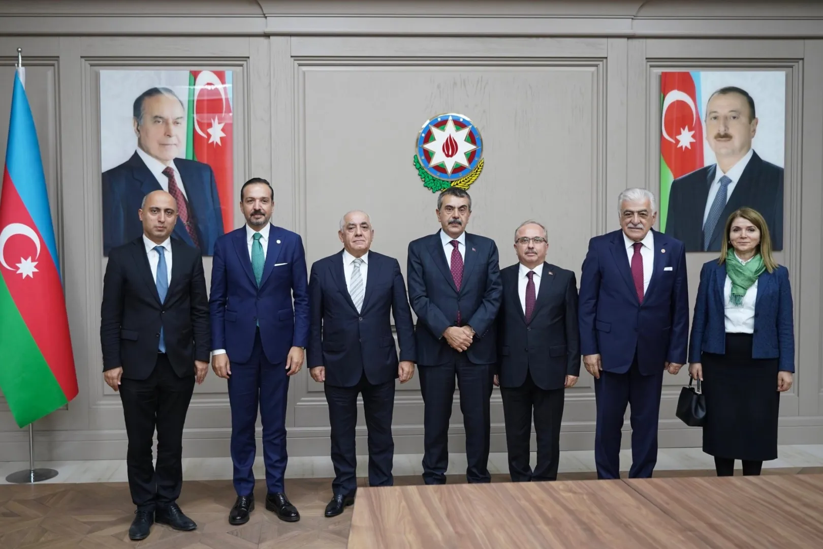 Azerbaycan Başbakanı Asadov, Bakan Tekin