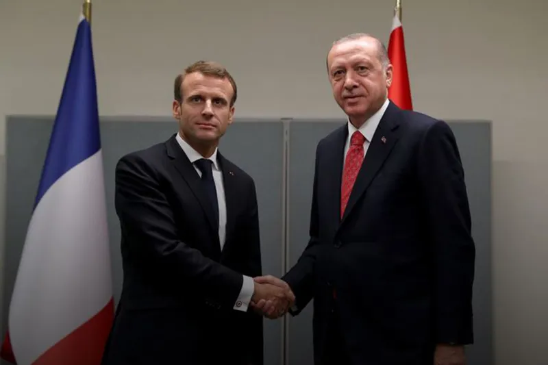 Cumhurbaşkanı Erdoğan, Macron ile bir araya geldi