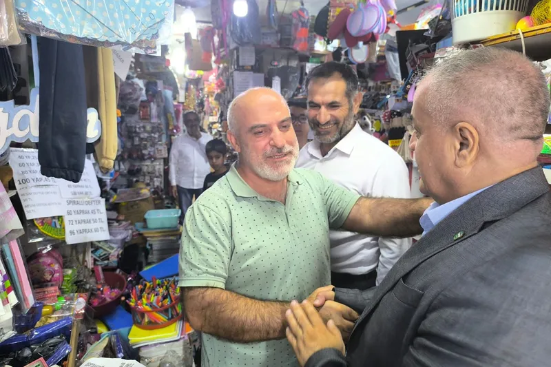 Tarsus’ta HÜDA PAR heyetinde esnaf ziyareti