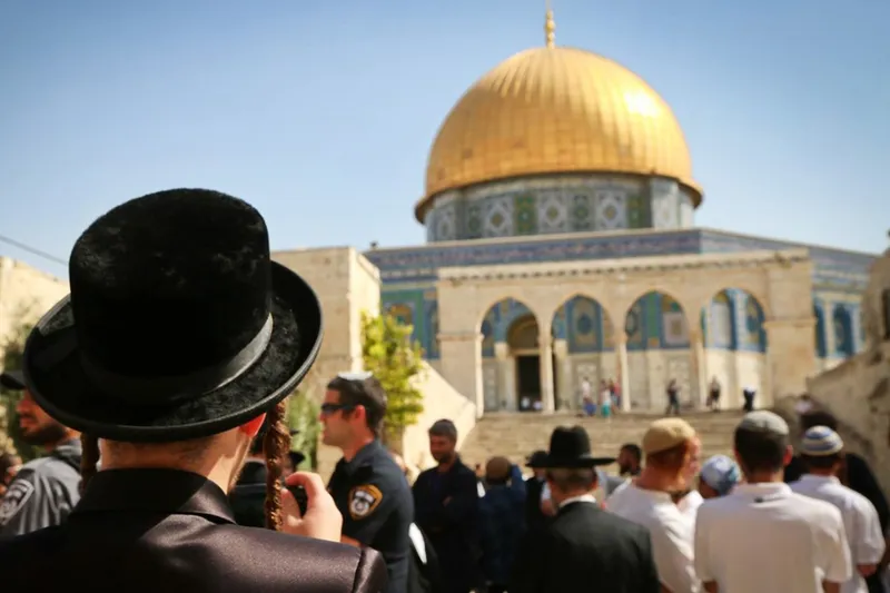 Siyonist Yahudilerden Mescid-i Aksa