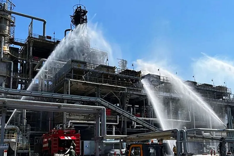 Rusya benzin ihracatı yasağını yılsonuna kadar uzattı