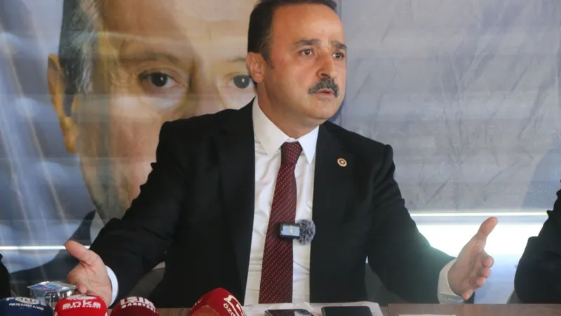 Milletvekili Naci Şanlıtürk’ten ‘Terörsüz Türkiye’ mesajı: ‘Anayasamızın ilk dört maddesinden taviz vermeyiz’ 