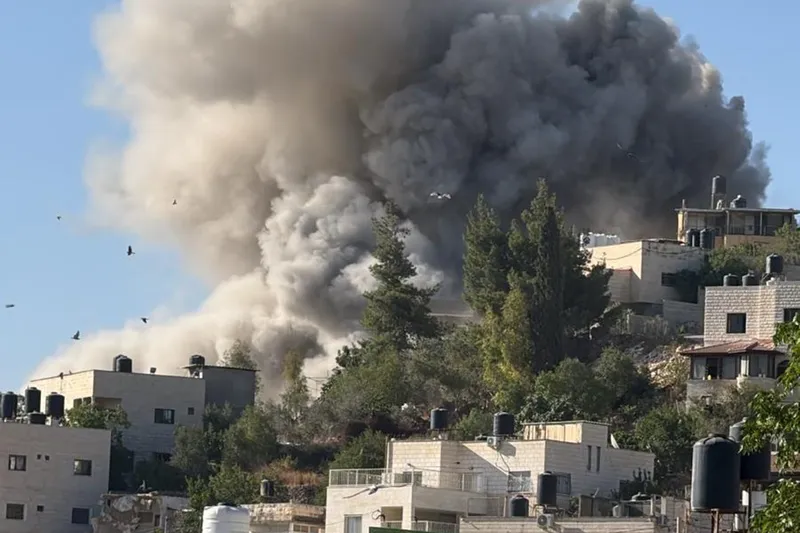 İşgalciler şehit Müthennâ Amr