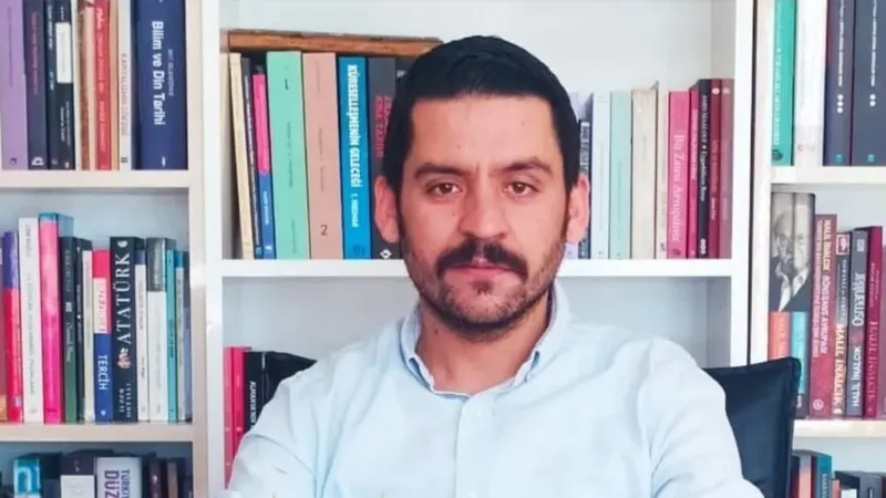 Doç Dr. Samet Zenginoğlu: 