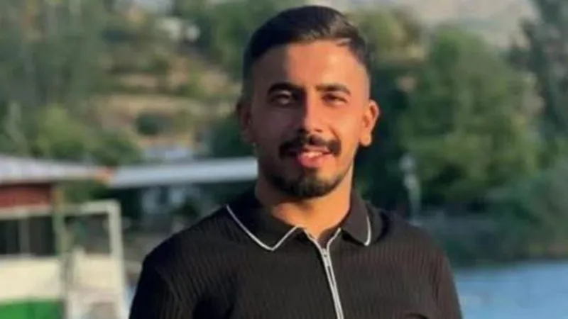 Üzerine Kamyon Devrilen Otomobil Sürücüsü Hayatını Kaybetti