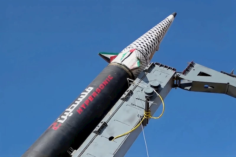 Ensarullah: Tel Aviv bölgesini 2 balistik füzeyle başarıyla hedef aldık