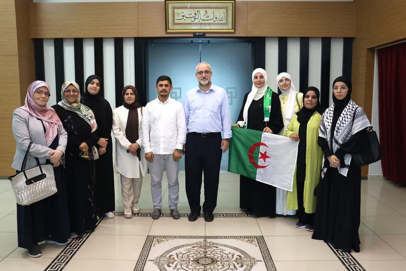 Cezayirli basın heyetinden Doğru Medya