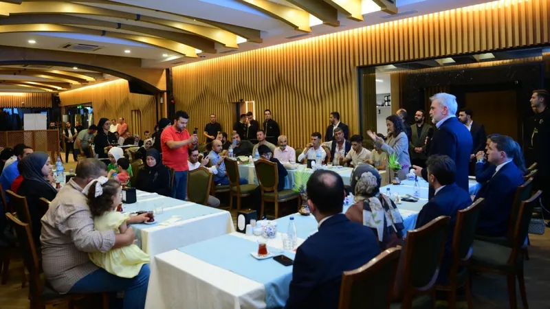 Başkan Görgel, İşitme Engelliler Haftası’nda Vatandaşlarla Bir Araya Geldi