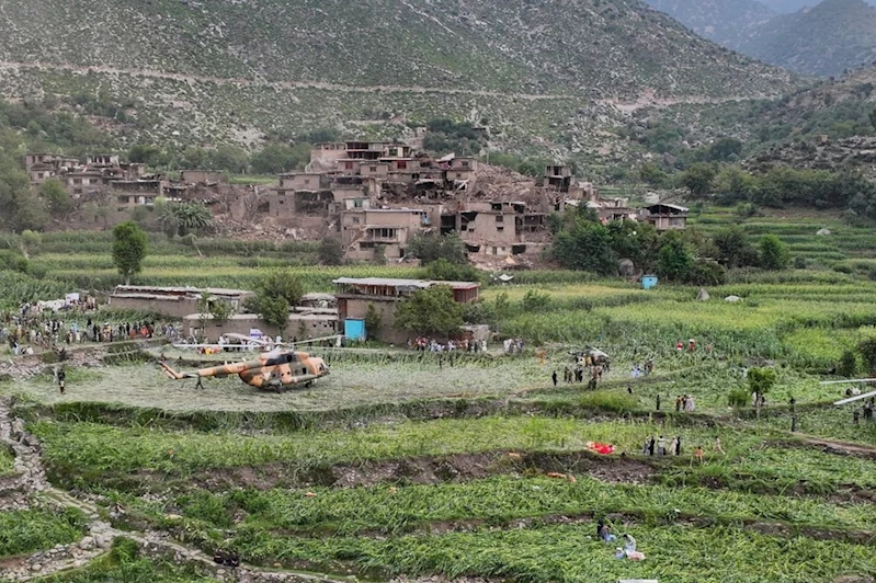 Afgan yetkililerden depremde ölü sayısını fazla gösterenlere tepki