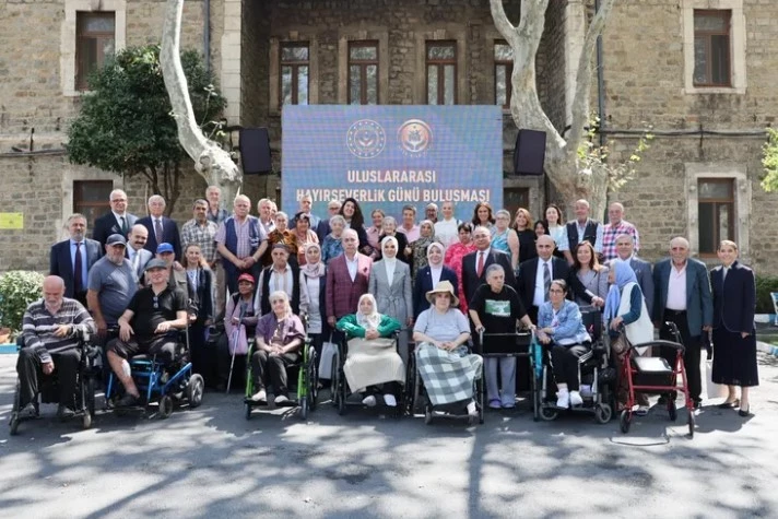 Bakan Göktaş’tan Darülaceze Bağışçılarına Ziyaret