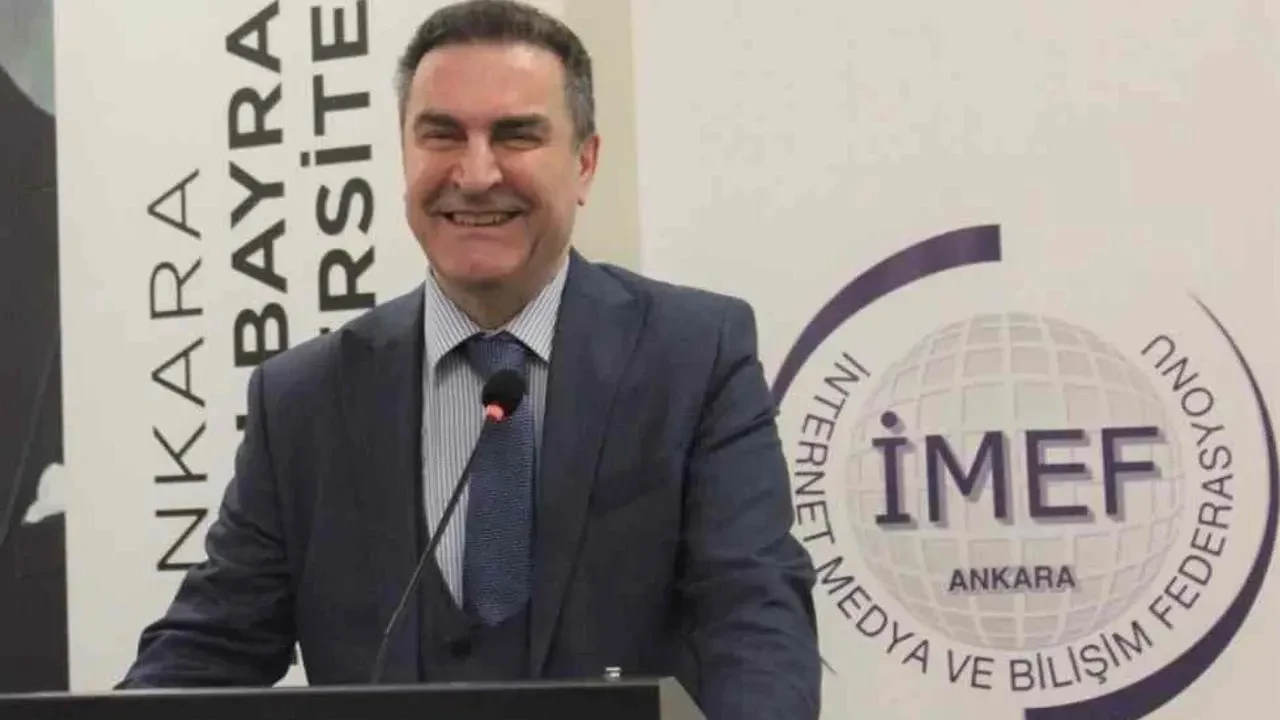 Prof. Dr. Zakir Avşar’dan “Aile Yılı” mesajı: Medya hem tehdit hem de fırsat