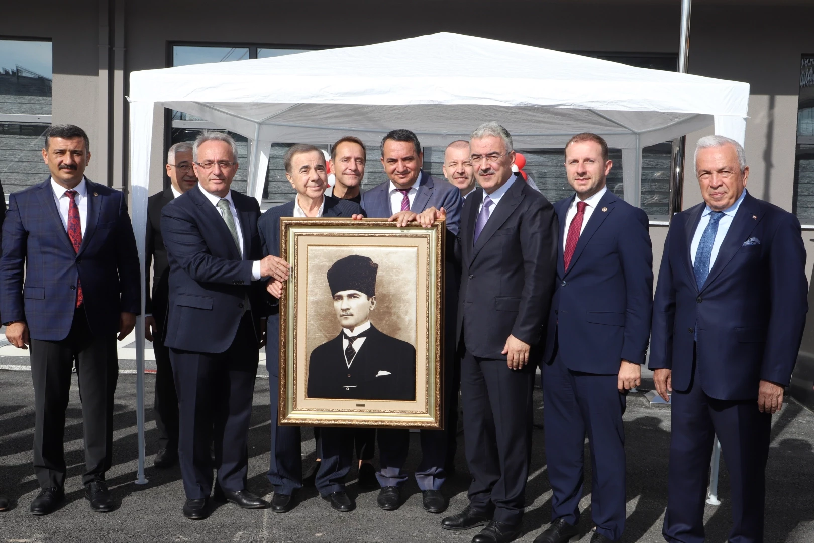 Bursa’da yeni eğitim yılı birlik ve teşekkür mesajlarıyla başladı