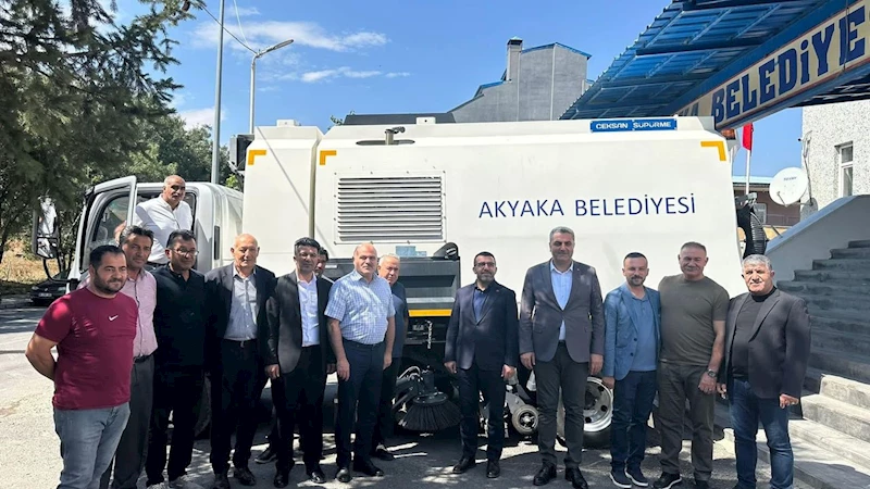 AK Parti Kars Milletvekili Adem Çalkın